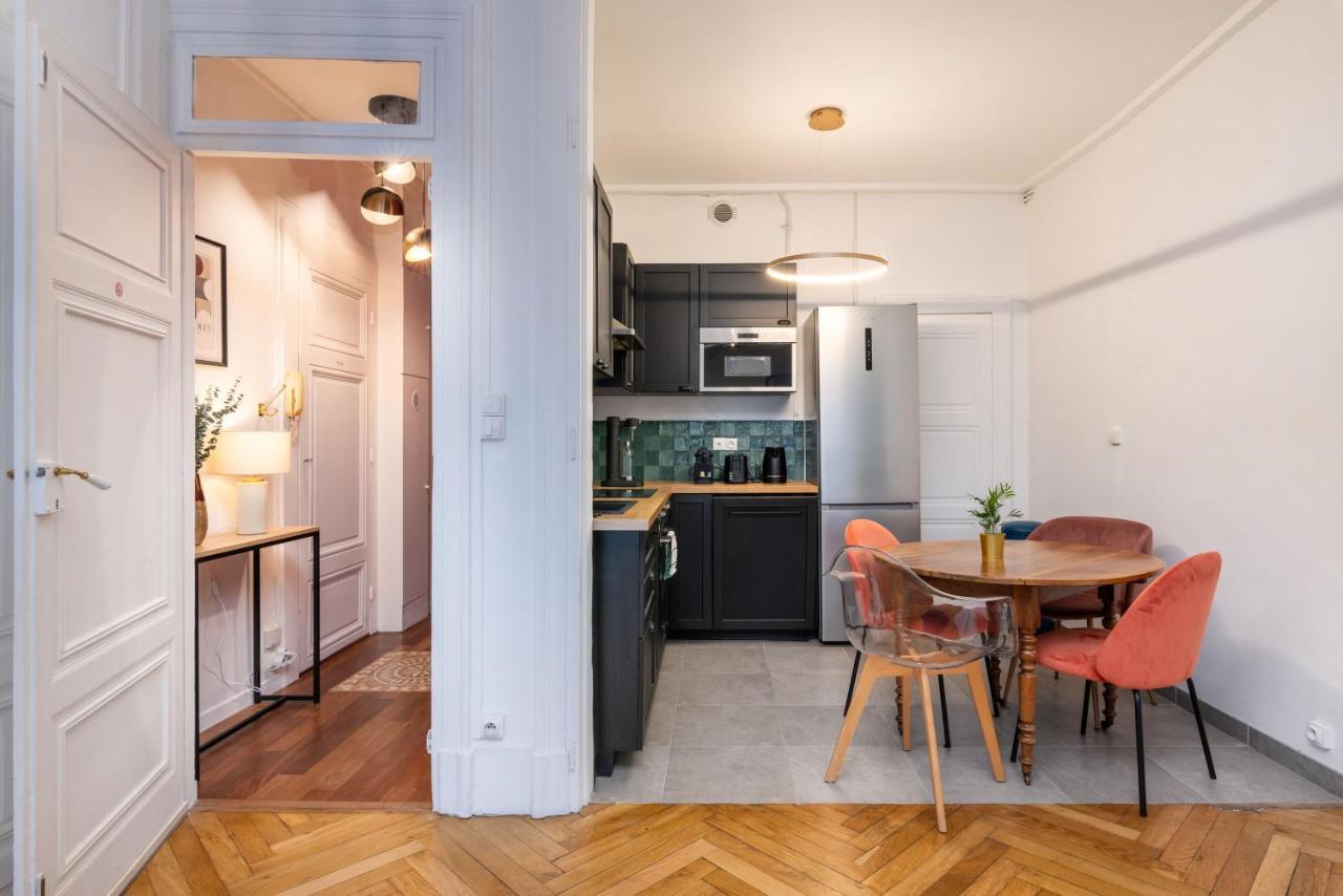 Le Savoir Lyon Extérieur photo