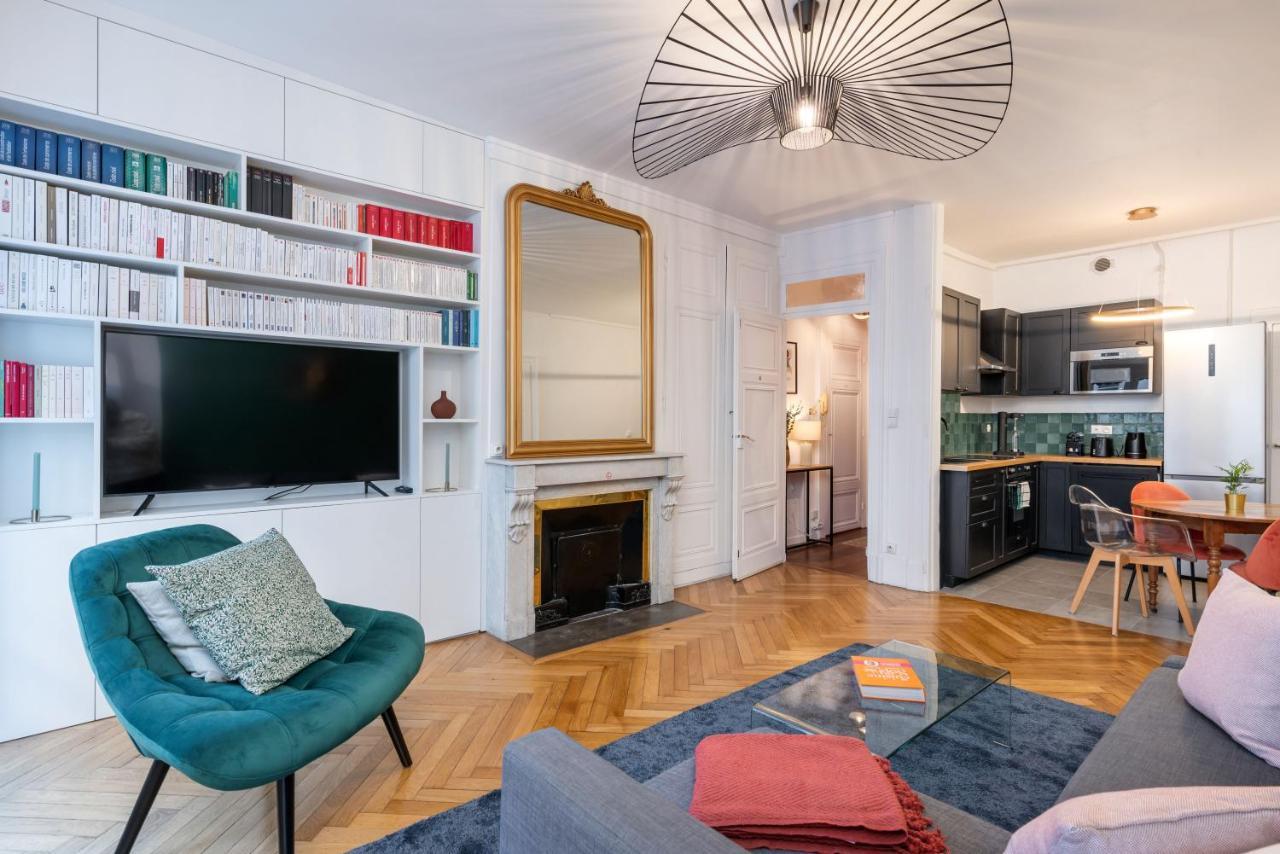 Le Savoir Lyon Extérieur photo